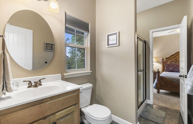 Foggy Bay Bungalow - Photo 27