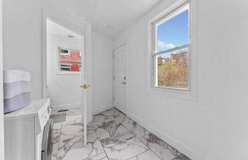 Family Friendly 4BR. Trendy & Great Location - Foto 38