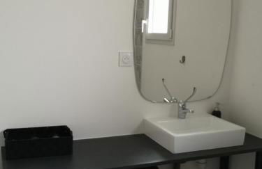 A DEUX PAS DE BEAUVAL - LE GITE - Foto 16