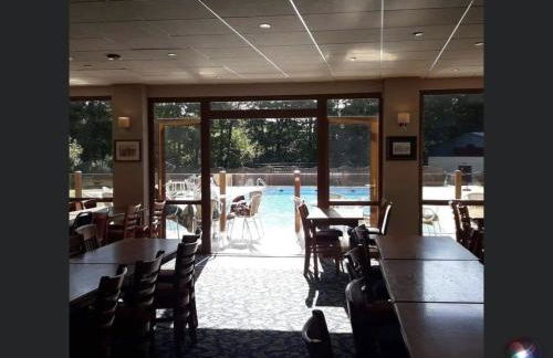 Charming Two Bed Cottage Glan Gwna Holiday Park - Foto 27