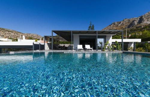 Luxury Beachfront Villa Selenia Platinum in Sounio - Foto 13