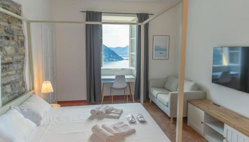 Villa amazing lake view with jacuzzi, private garden and gym - Foto 2