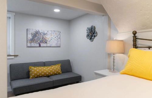 Charming Historic 4 bed -Nearby Eats, Brewery, Shops, Park - Foto 39