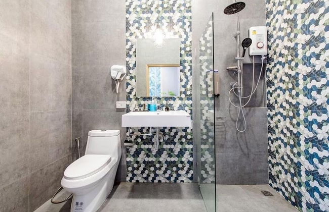 Baandomedoodao Pool Villa Cha-Am - Photo 50