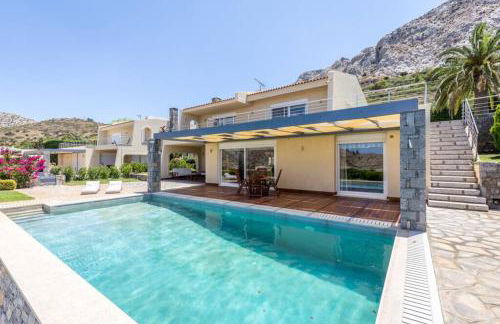 Amazing 5 bedroom Villa with Swimming Pool - Foto 5