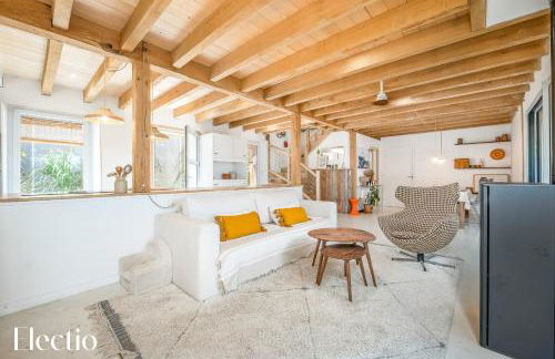 Cabane dIsmou Piscina & Diseño de madera - Foto 31