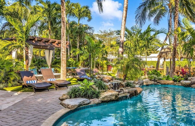 New Waterfront Oasis, Minutes to Beach, Eats, Shops - Foto 28