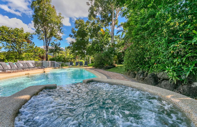 Beachfront Apartments on Trinity Beach - Photo 30