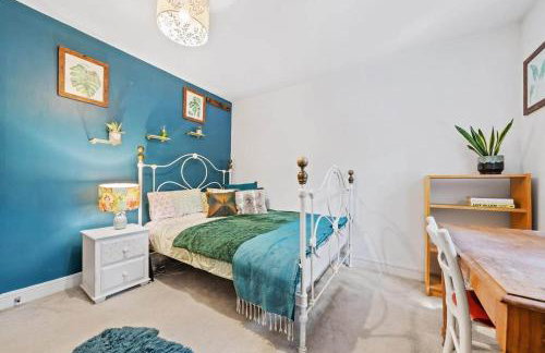 Modern Townhouse in Penryn with Private Parking - Foto 5