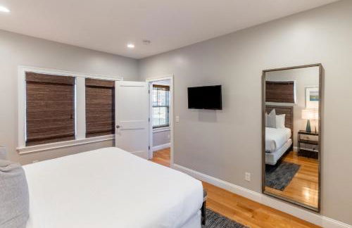 The Newport Lofts - 595 Thames Street - Foto 12