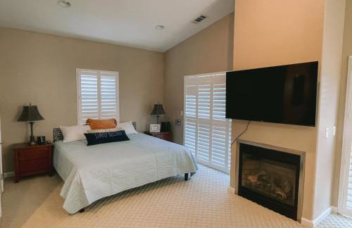 2 min walk to beach! Large Home! Rooftop Deck! - Foto 4