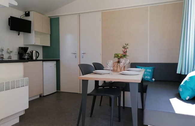 Comfortable Chalet With Microwave, on a Holiday Park 1 km. From the Beach - Photo 10