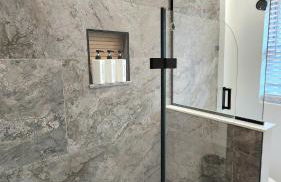 The Row House- Modern, Stylish and Newly Updated! - Foto 24