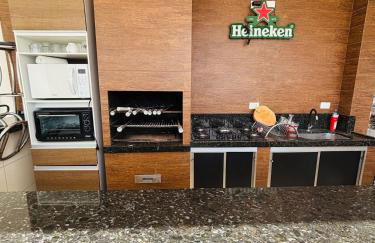 Sobrado espaçoso e aconchegante proximo ao centro - Foto 9