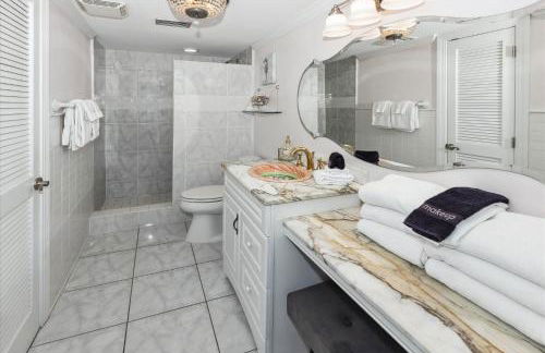 Dolphin Point 305b 2 Bedroom Condo by RedAwning - Foto 25