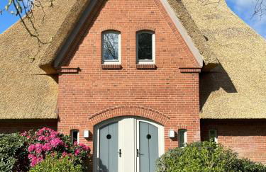 Reetdach-Landhaus Mini Haubarg - Photo 1