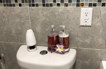 Modern apartment steps the beach - Foto 11