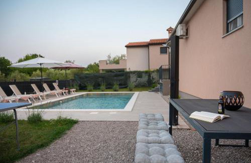 Poolside Holiday House - Foto 25