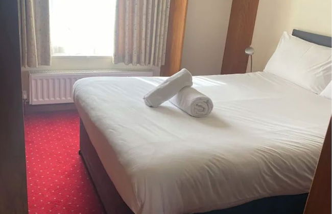 The Knighton Apartment by Paymán Club - Photo 5