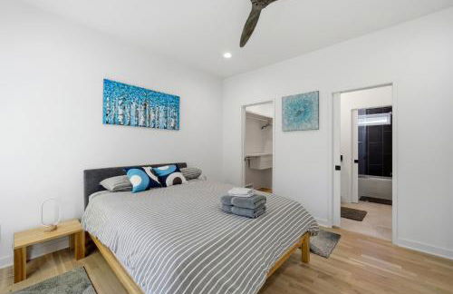 4BR Urban Oasis with Rooftop and Jacuzzi - Foto 26