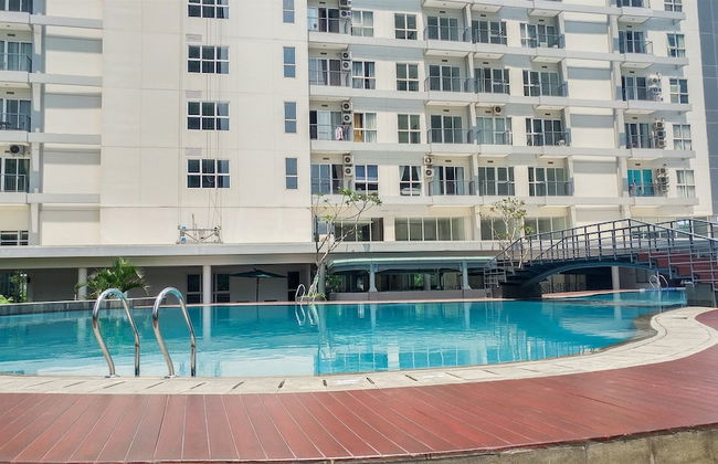 Contemporary Studio Room at Casa De Parco Apartment - Foto 19