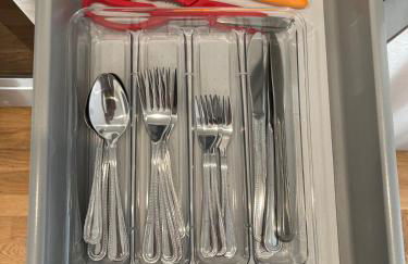 Bright & Quiet 1-Bed Condo with Balcony - Foto 9