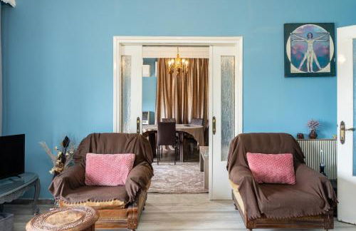 Elena's House - Photo 4