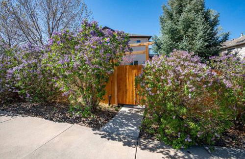 Bear Creek Lodge - Spa - Fire Table - 3min to Trails - Foto 43