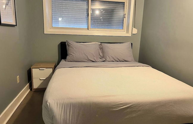 Sweet 2 BR Walk to all - Photo 3