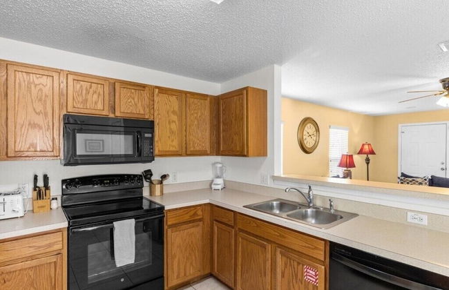 Lake View Pool Home With Game Room - Foto 9