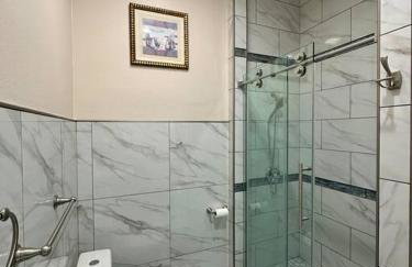 New Renovated House in Little Saigon - Foto 28