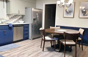 Decatur Chic Family Home with Pool Table - Photo 20