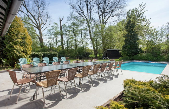 Farmhouse in Sint Joost With Pool & BBQ - Foto 14