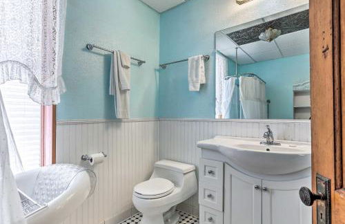 Shop, Hike and Explore! Historic Dtwn Custer Apt - Foto 17