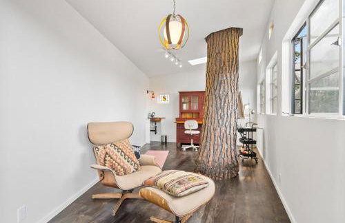 The Robinson Tree House in Silver Lake - Photo 8