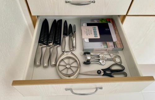 Stilvolles Apartment mit Balkon, Küche & Parkplatz - Waldstetten Zentrum - Foto 28