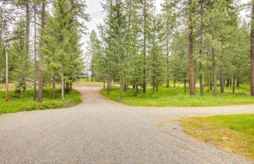 10 Mi to Silverwood Secluded Getaway! - Foto 40