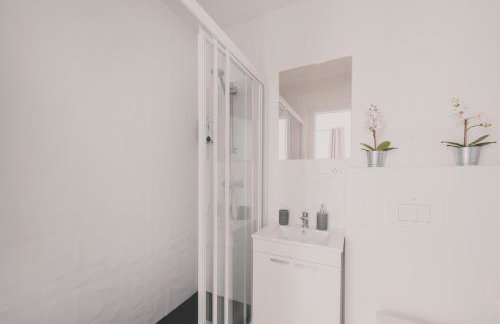 Amplio Piso de 7 habs, 4 baños sobre calle Gran Vía - Foto 5
