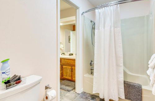 Lake of the Ozarks Haven with Decks, Dock and Kayaks! - Foto 29