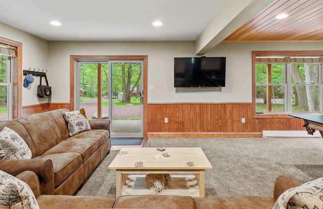 Bear Paw Lodge by Avantstay Hot Tub Deck Fire Pit - Foto 19