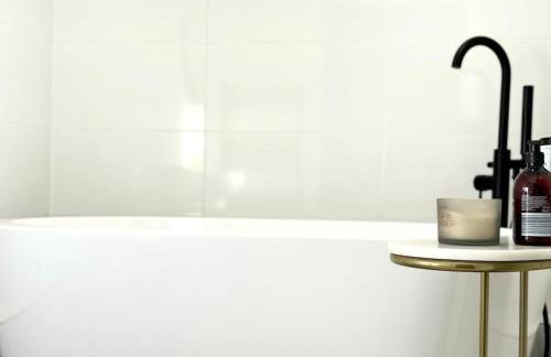 Peak District Getaway Retreat! The most Stunning Garden Views - Firepit - Brand newly refurbished - Perfect for friends & family getaways - Photo 12