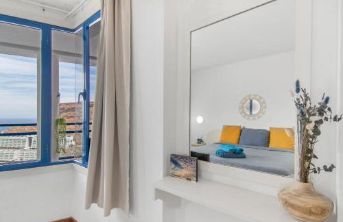 Stunning Sunset Ocean View Apt - Photo 11