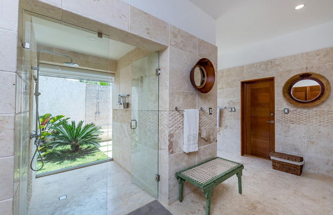 Luxurious 5-bdr Villa at Casa de Campo With Pool Jacuzzi Games Hibachi Staff - Photo 37