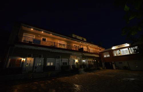 Studios Kostas & Despina - Photo 6