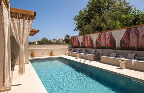 Aladdin Luxury Suites With Shared Pool - Foto 47