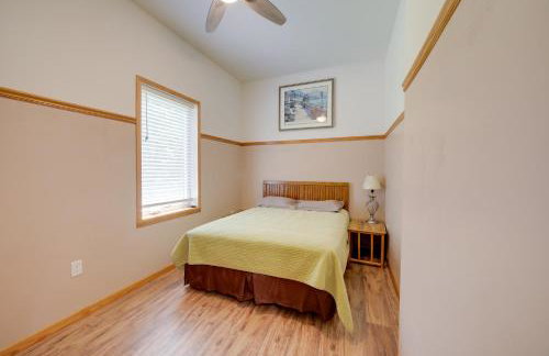 Spacious House on Half Acre Less Than 3 Mi to Beach! - Foto 16