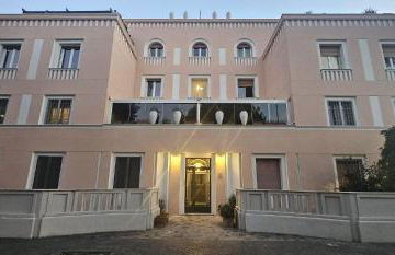 Sweet Life - Photo 16