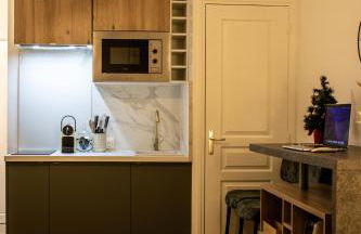 Cosy Haven Studio rénové, élégant Pougues les Eaux - Foto 14