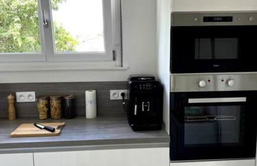 Superbe appartement lumineux avec parking gratuit - Foto 11