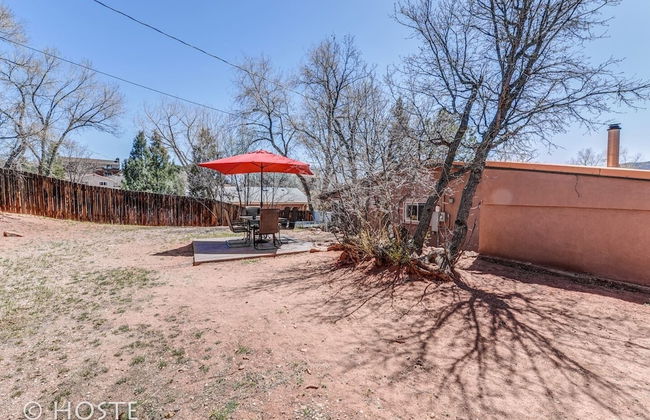 Mtn Dream! Fireplace, Patio & Hot Tub 4BR - Photo 31